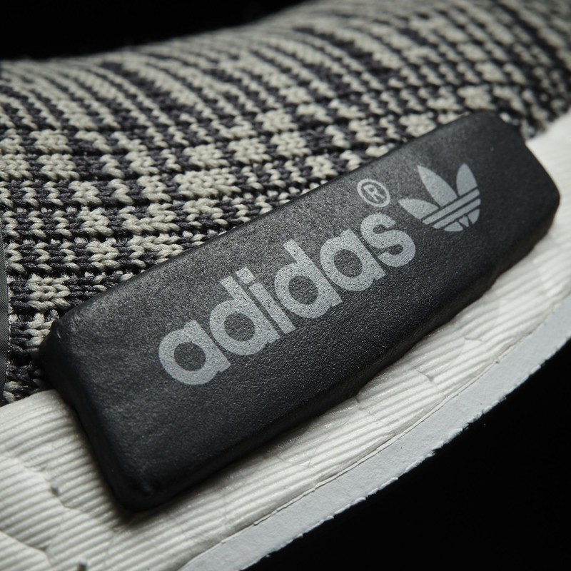 Adidas nmd r1 black grey camo best sale